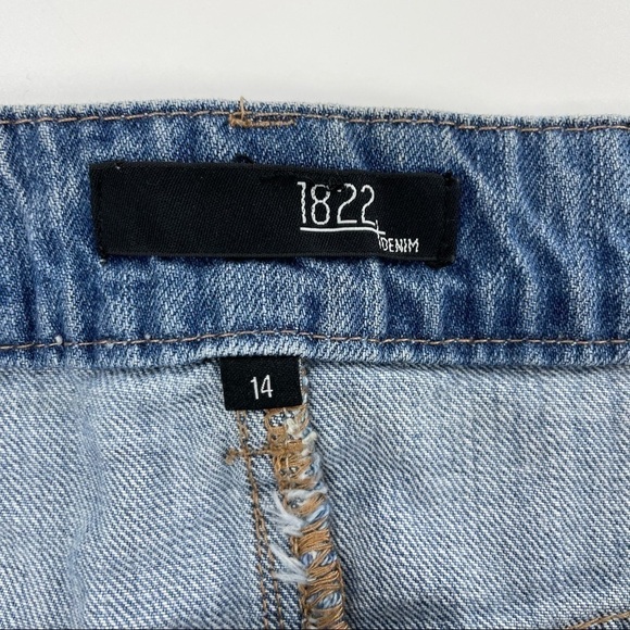 1822 Denim Cutoff Skirt - Picture 9 of 13